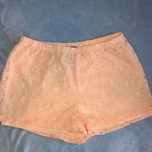 NWT XXI shorts